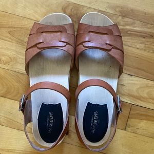 Swedish Hasbeens Peep Toe Low Clog Sandals 39